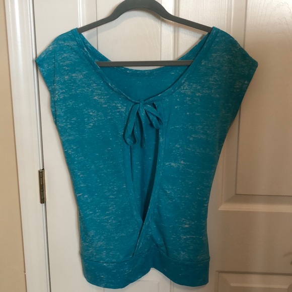 Roxy Top - Picture 2 of 5